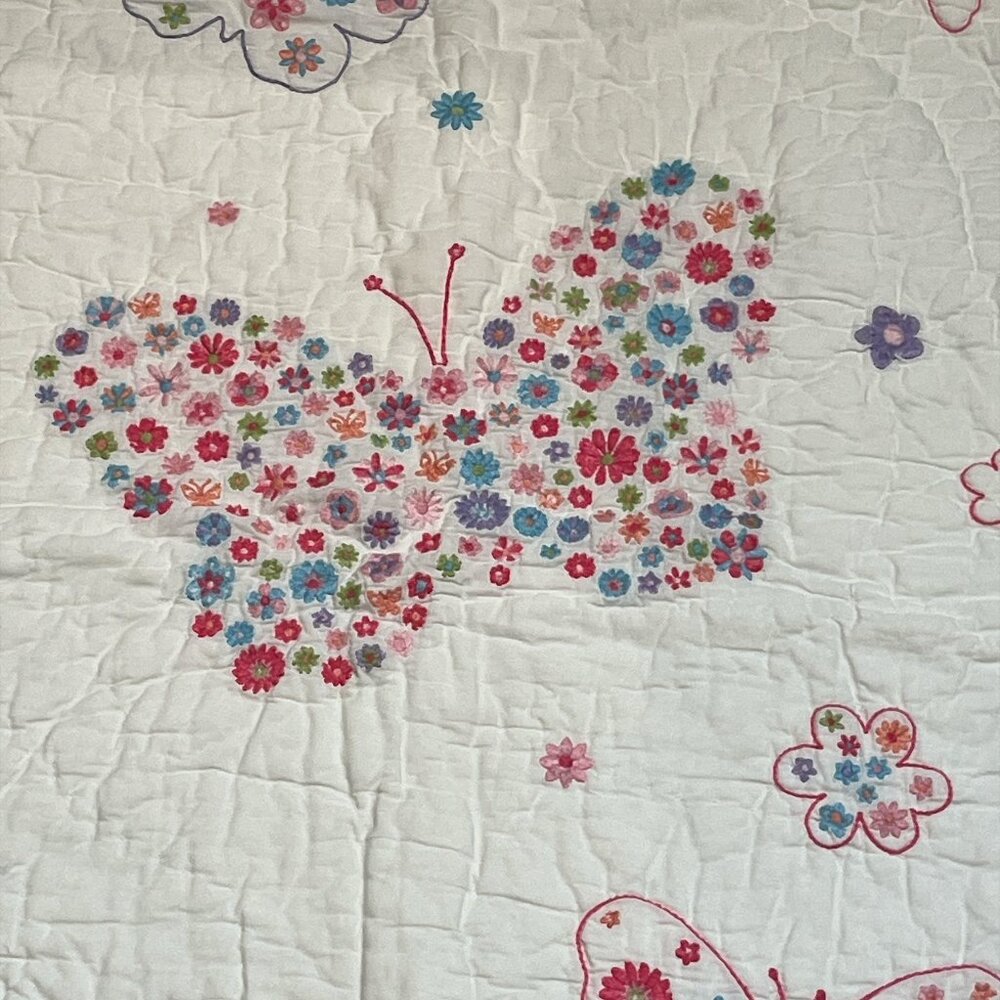 POTTERY BARN KIDS Baby Quilt 51" x 35 1/2" Butterflies & Flowers 100% Cotton
